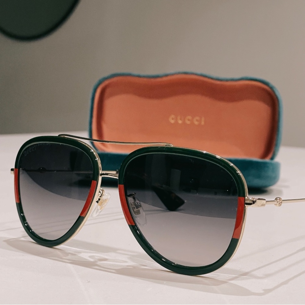 Gucci sunglasses - Picture 1 of 5